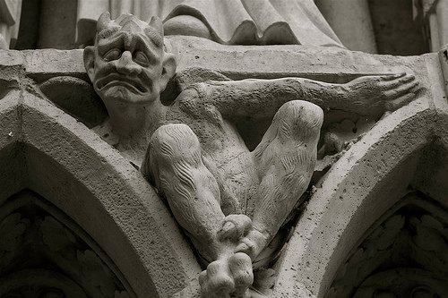notre_dame_gargola