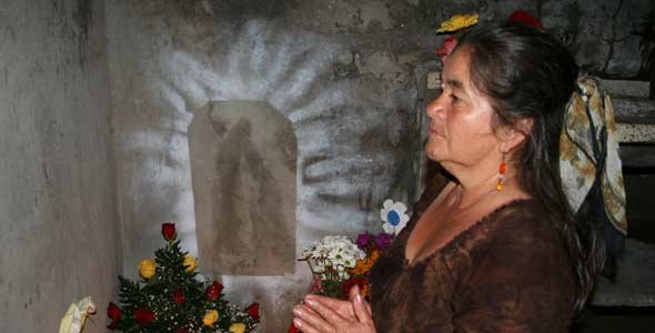 mancha_con_forma_de_virgen